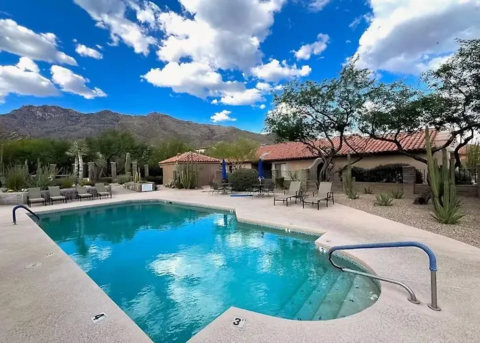 The Nest In Ventana Canyon Holiday home